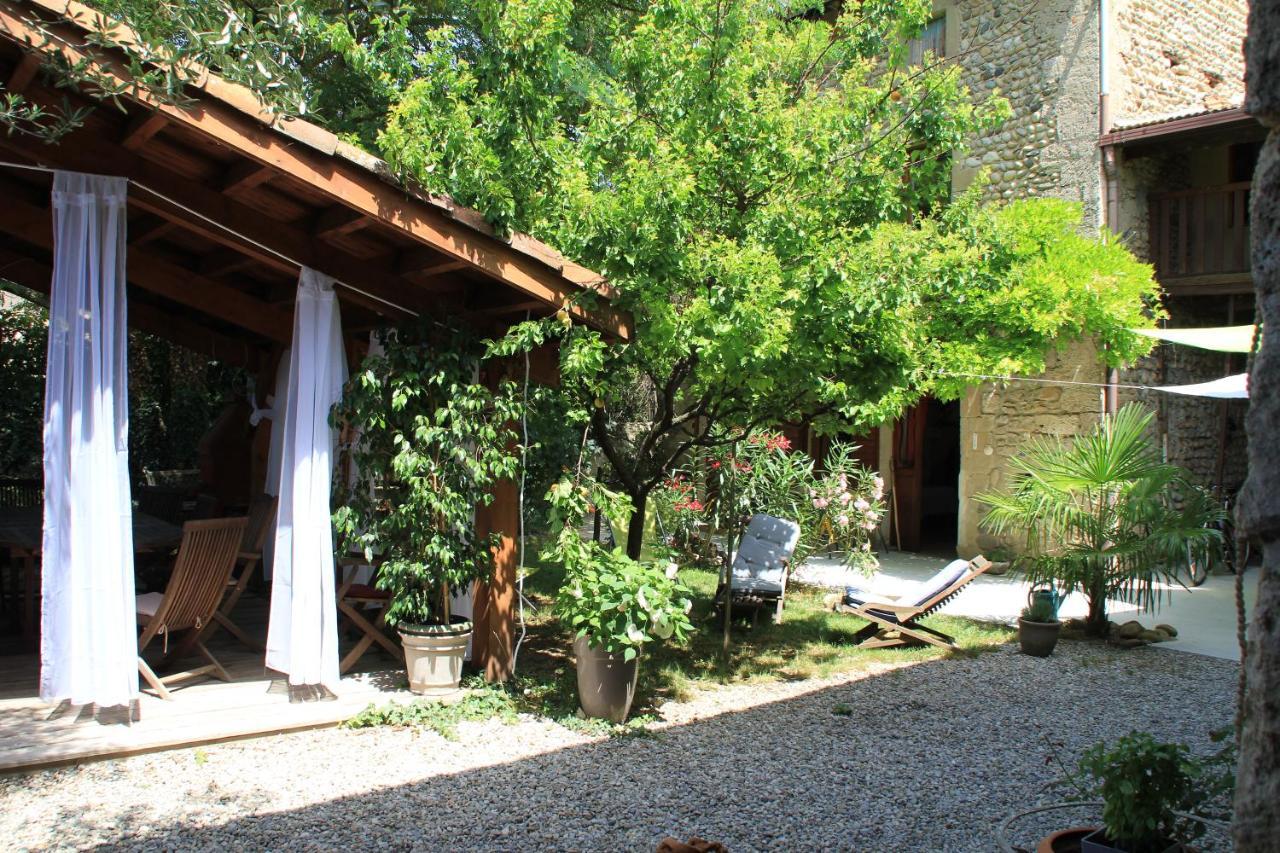 Bed and Breakfast Les Pascals Saint-Paul-lès-Romans Exteriér fotografie